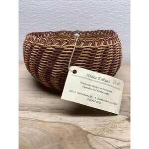 Vtg Handwoven Two Toned Round Basket 7" Diameter Cherokee Style Handmade In USA